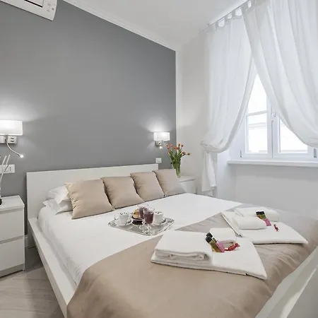 Trevi Apartment Roma Exterior foto
